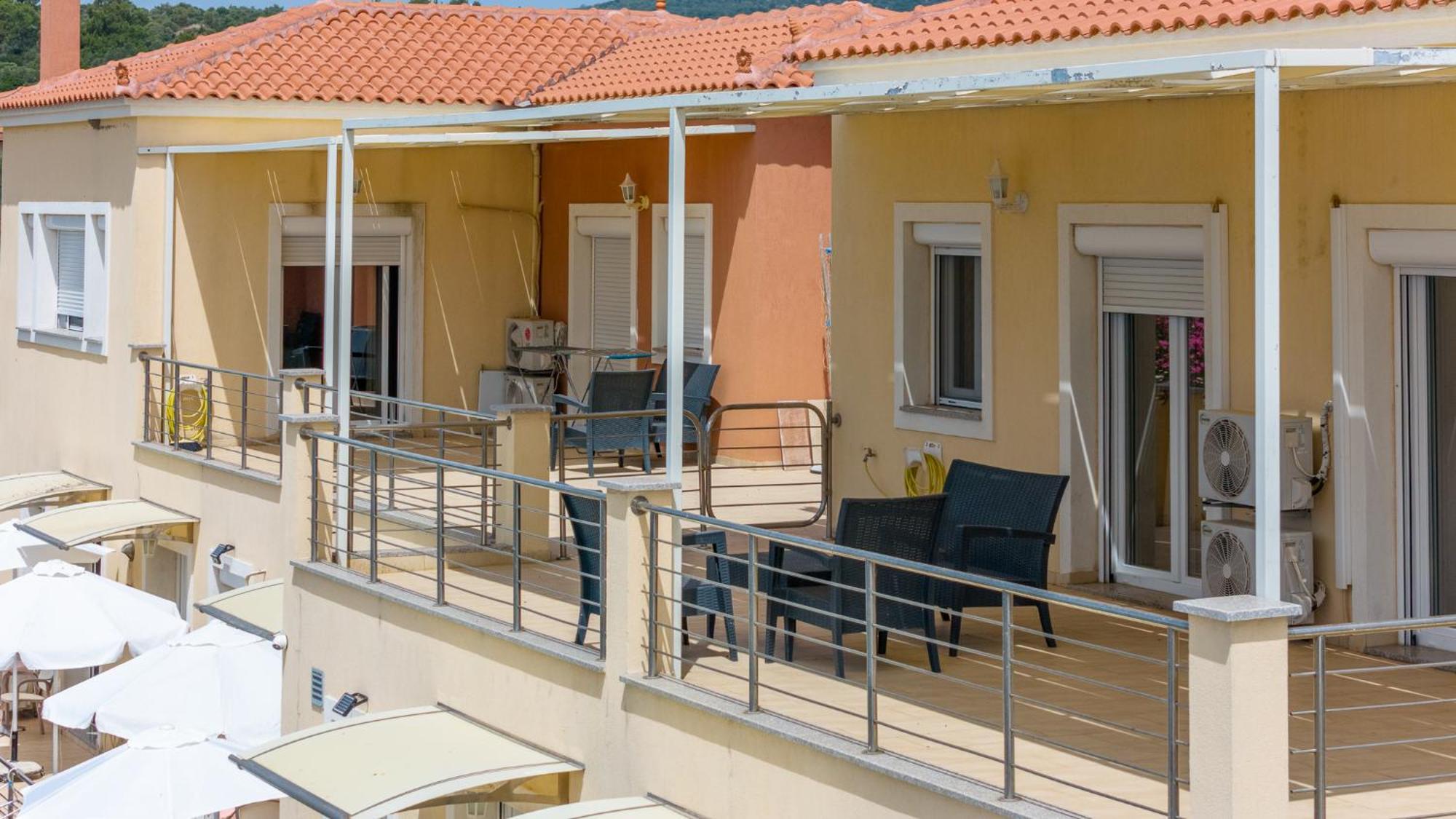 Palaiologou Panorama Apartments Mantamádos Esterno foto